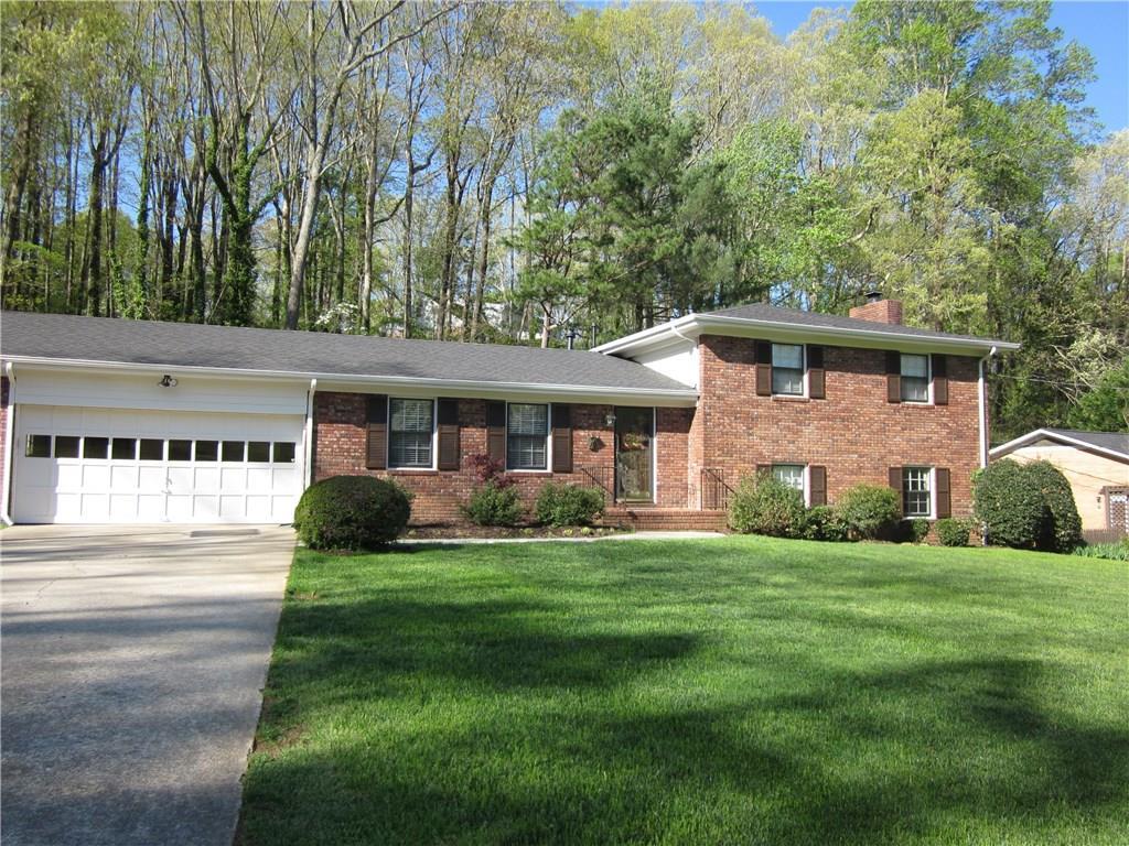 765 Holly Dr., Gainesville, GA 30501