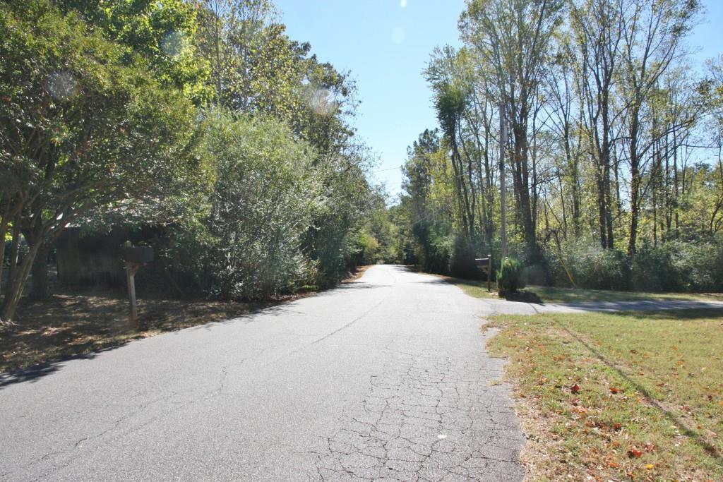 1846 Hardman Ln., Woodstock, GA 30188