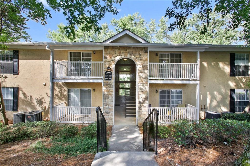 2905 Seven Pines Ln. #102, Atlanta, GA 30339