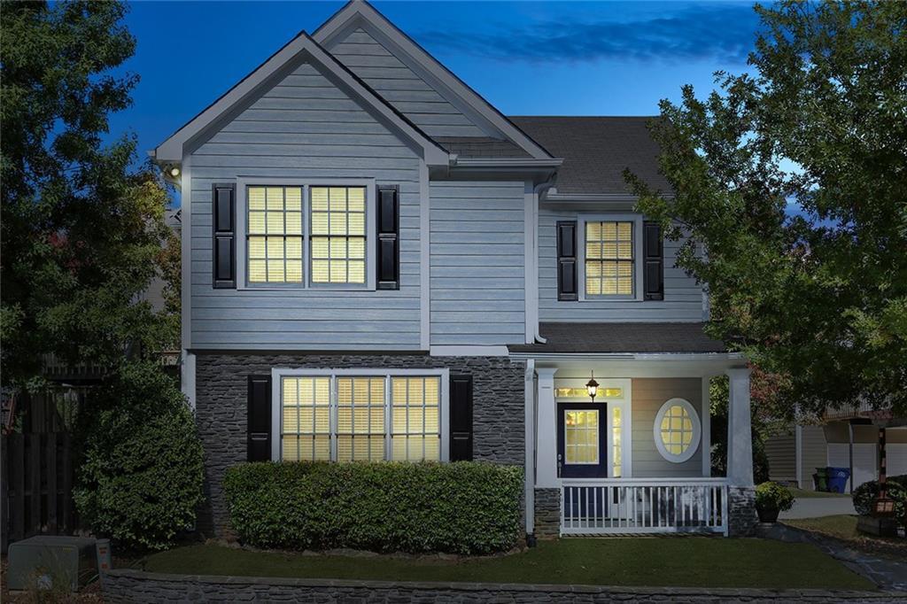 2204 Parkview Run, Atlanta, GA 30318