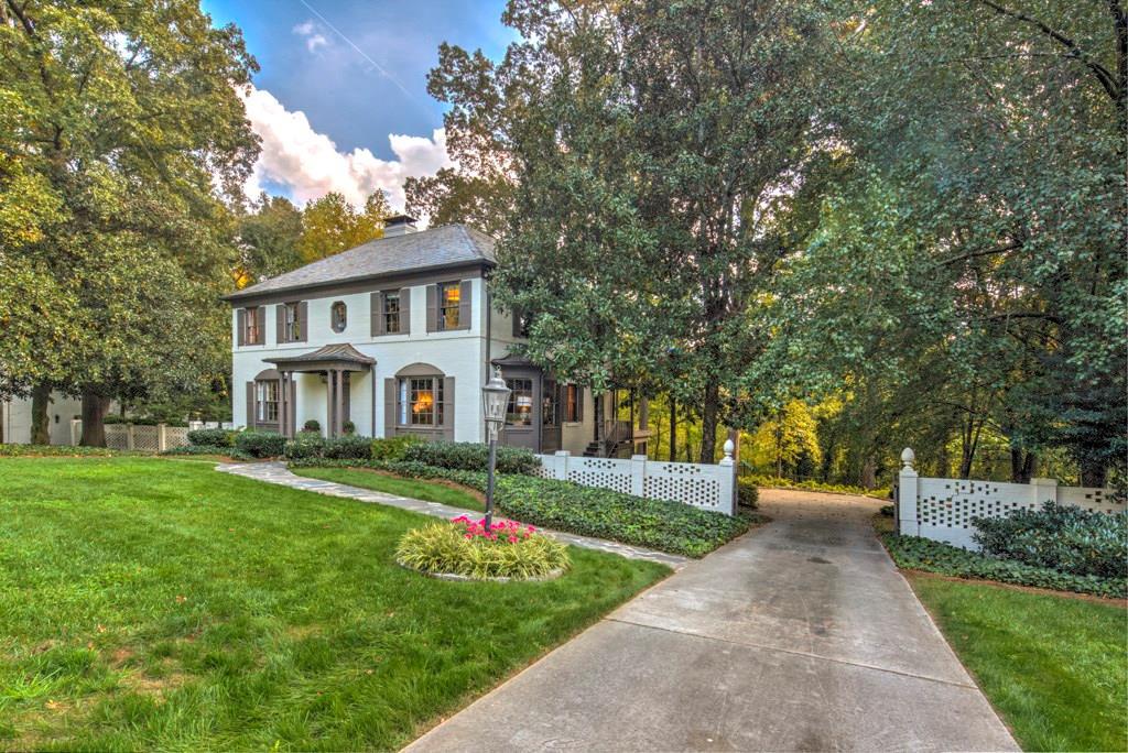 576 Westover Dr., Atlanta, GA 30305
