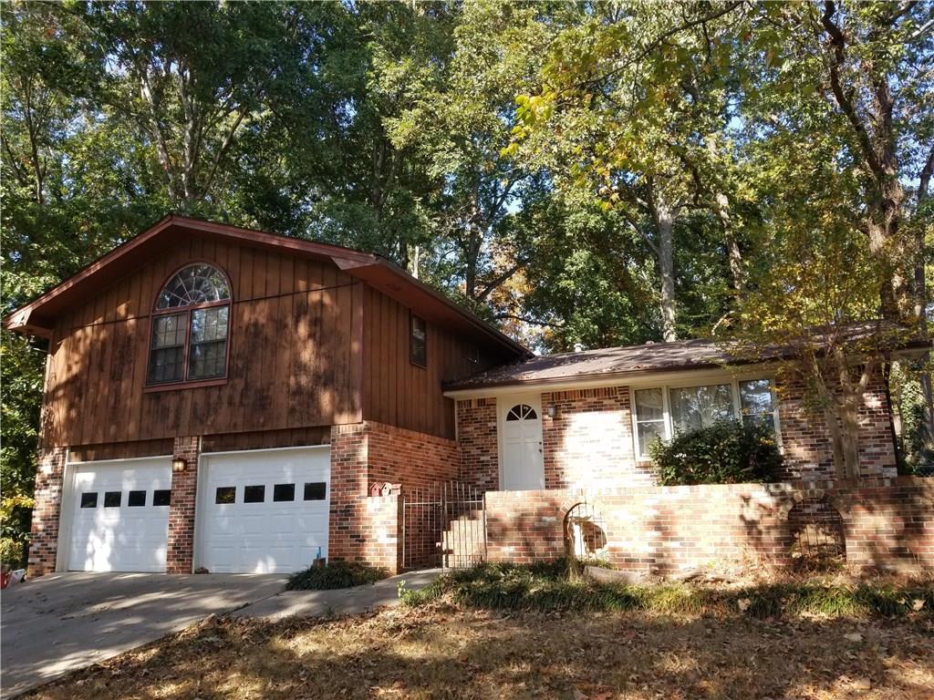 1177 Beechwood Ct., Stone Mountain, GA 30087