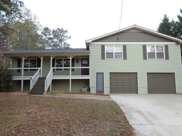 305 Hilltop Ln., Woodstock, GA 30188