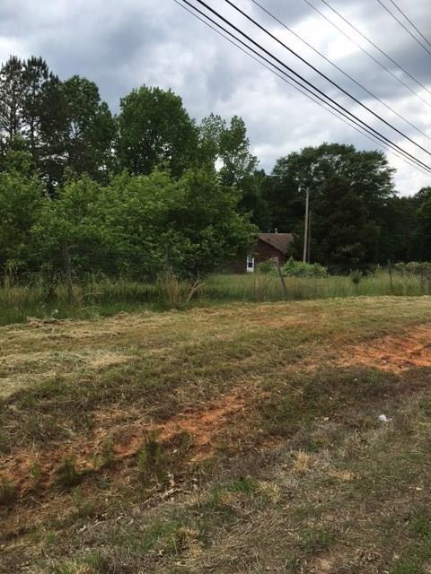 8534 Hickory Flat Hwy., Woodstock, GA 30188