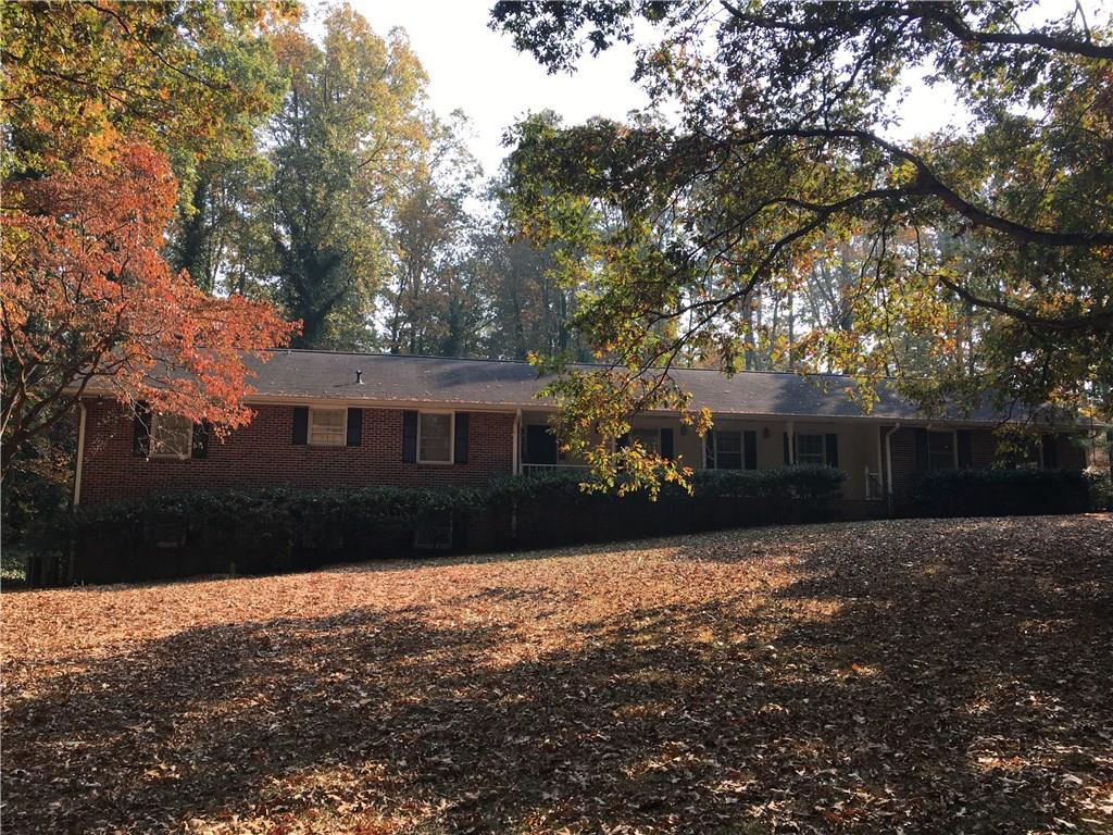 5345 Light Cir., Norcross, GA 30071