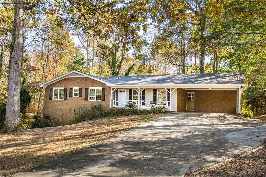 6772 Ramundo Dr., Atlanta, GA 30360