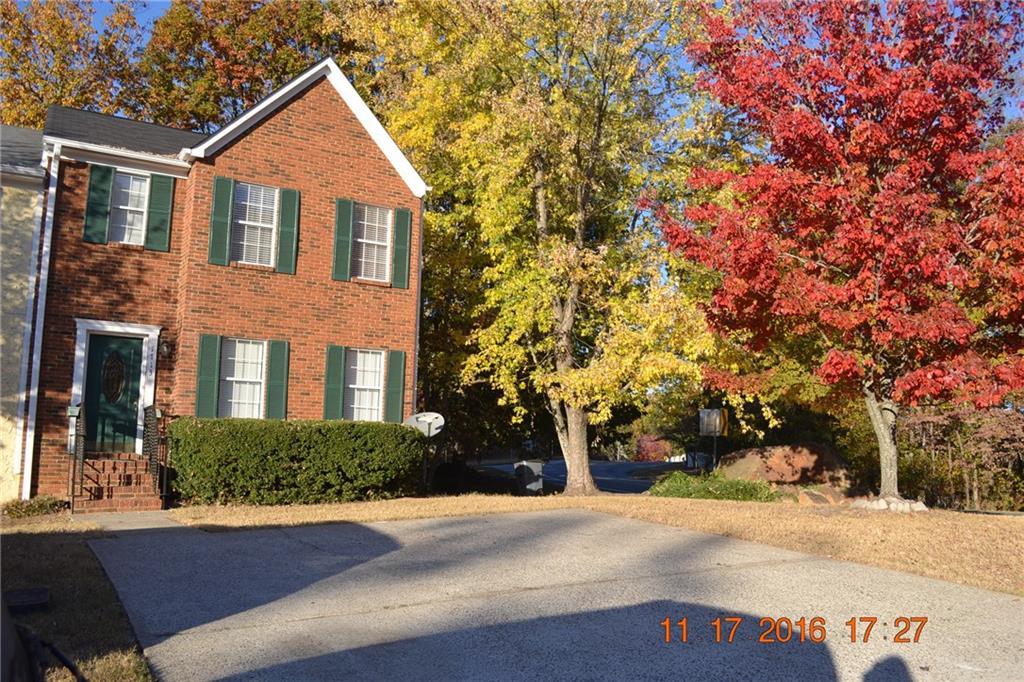 1713 Grist Mill Dr., Marietta, GA 30062