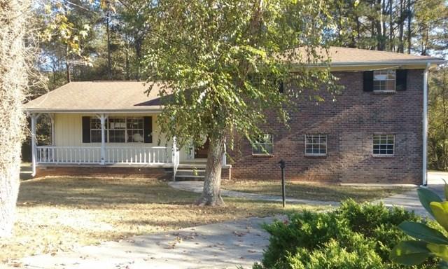 1302 Mannbrook Dr., Stone Mountain, GA 30083