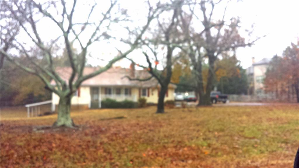 2495 Masters Rd., Dacula, GA 30019