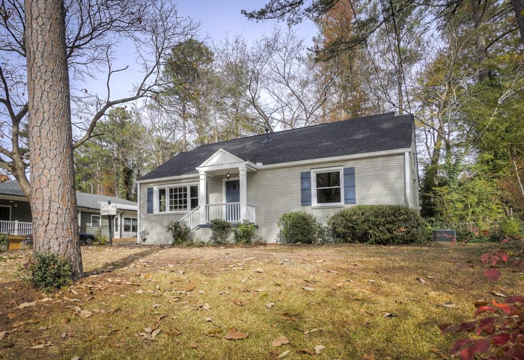 1410 Deerwood Dr., Decatur, GA 30030