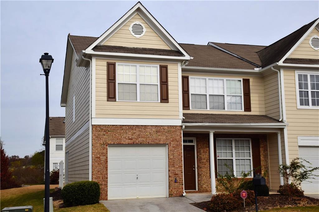 6301 Shoreview Cir., Flowery Branch, GA 30542