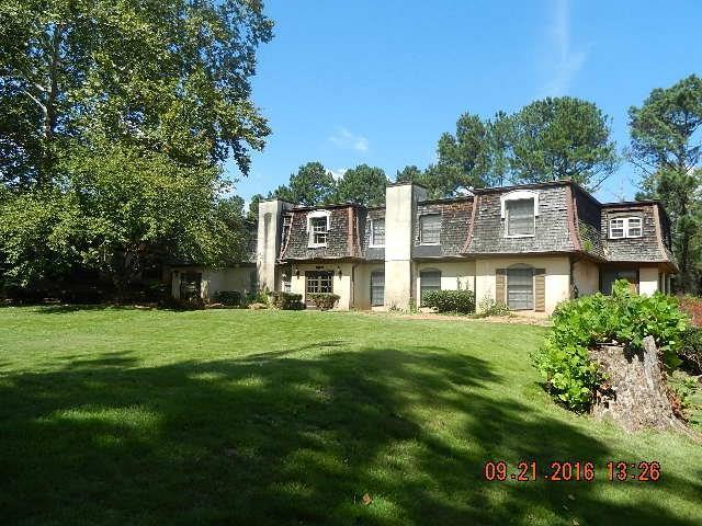 102 Rue Fontaine, Lithonia, GA 30038