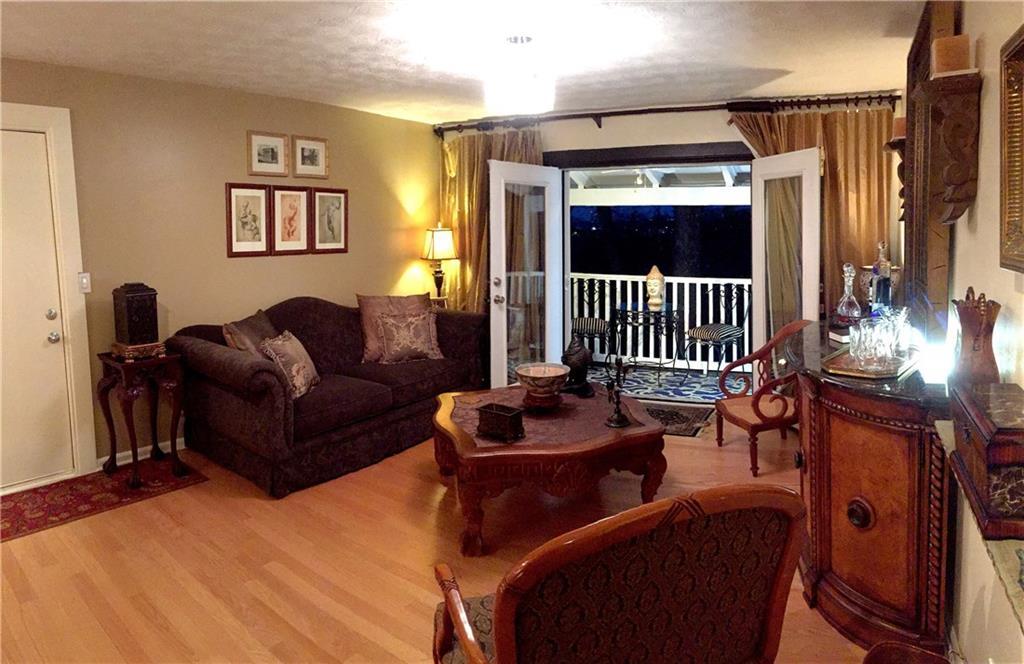 2905 Seven Pines Ln. #302, Atlanta, GA 30339