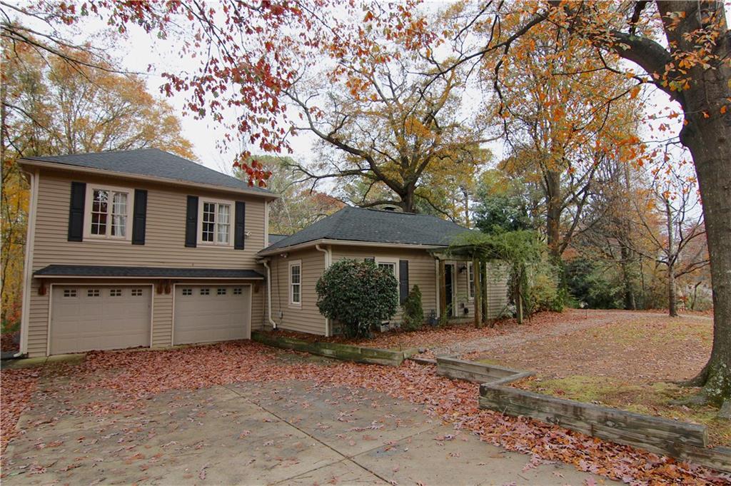 1383 Carter Rd., Decatur, GA 30030