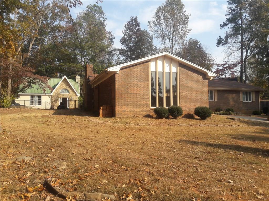 3680 Windy Hill Dr., Gainesville, GA 30504