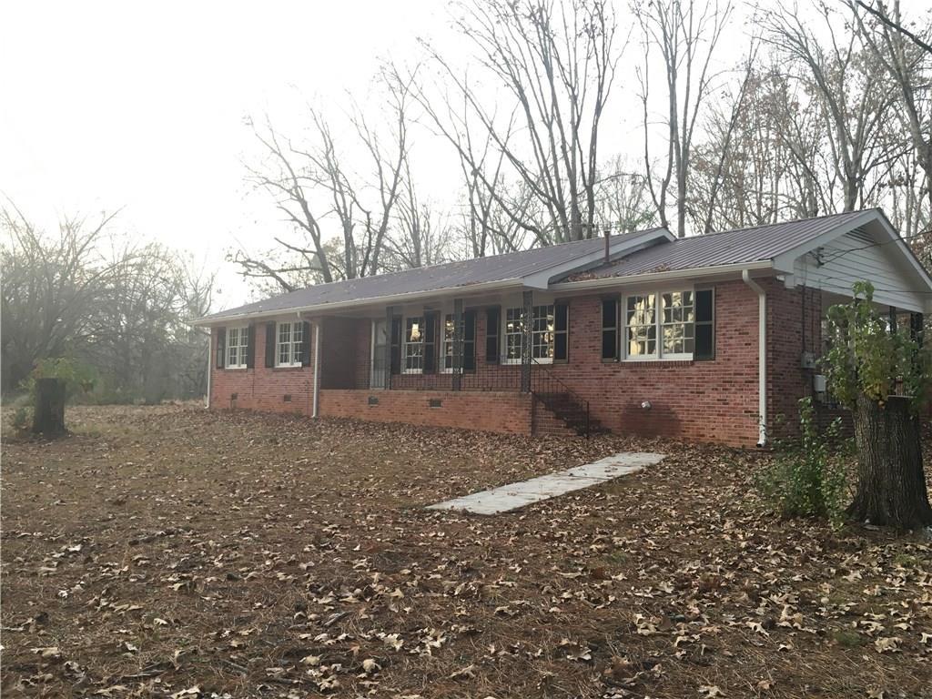 6735 Stonewall Ln., Dawsonville, GA 30534