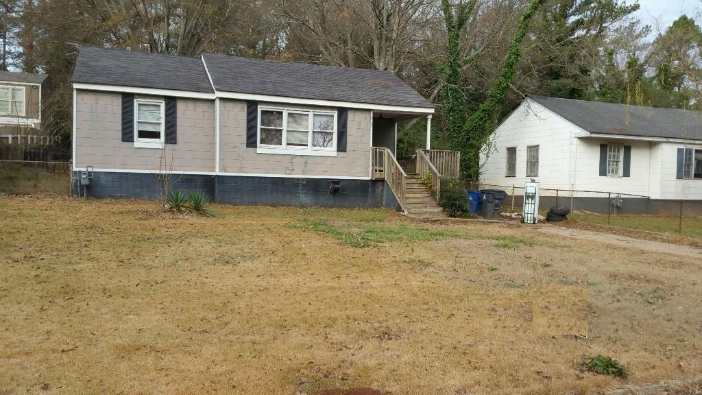 2121 Ivydale St., East Point, GA 30344