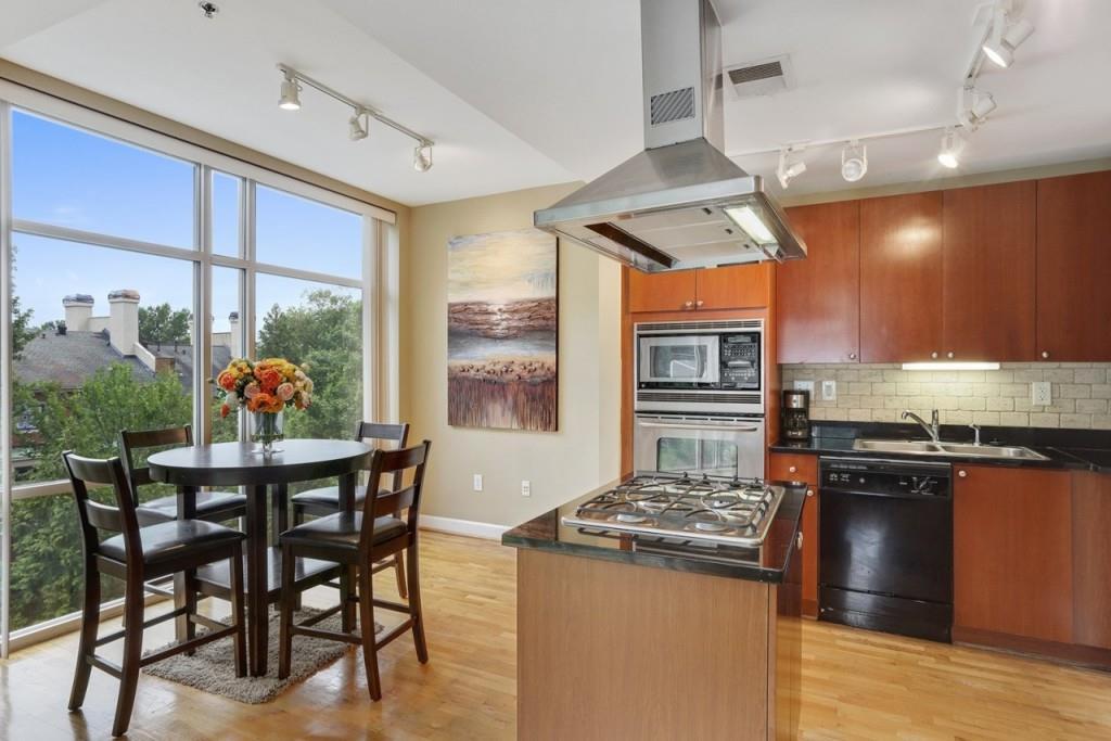 2626 Peachtree Rd. #411, Atlanta, GA 30305