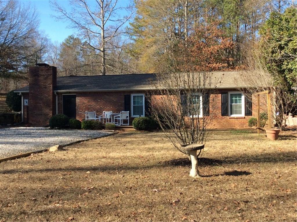 3161 Ashlee Ln., Cumming, GA 30040