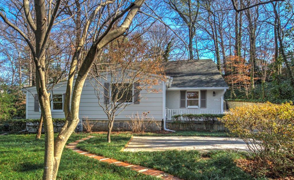 2639 Ridgemore Rd., Atlanta, GA 30318