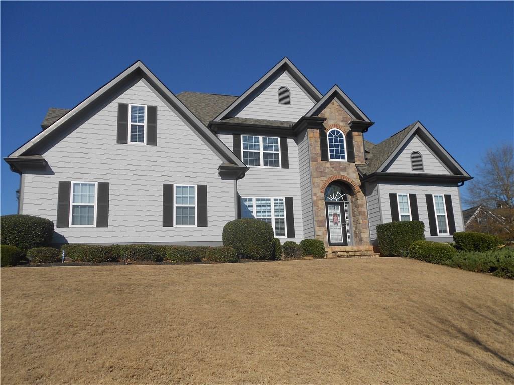 8215 Applewood Ct., Gainesville, GA 30506