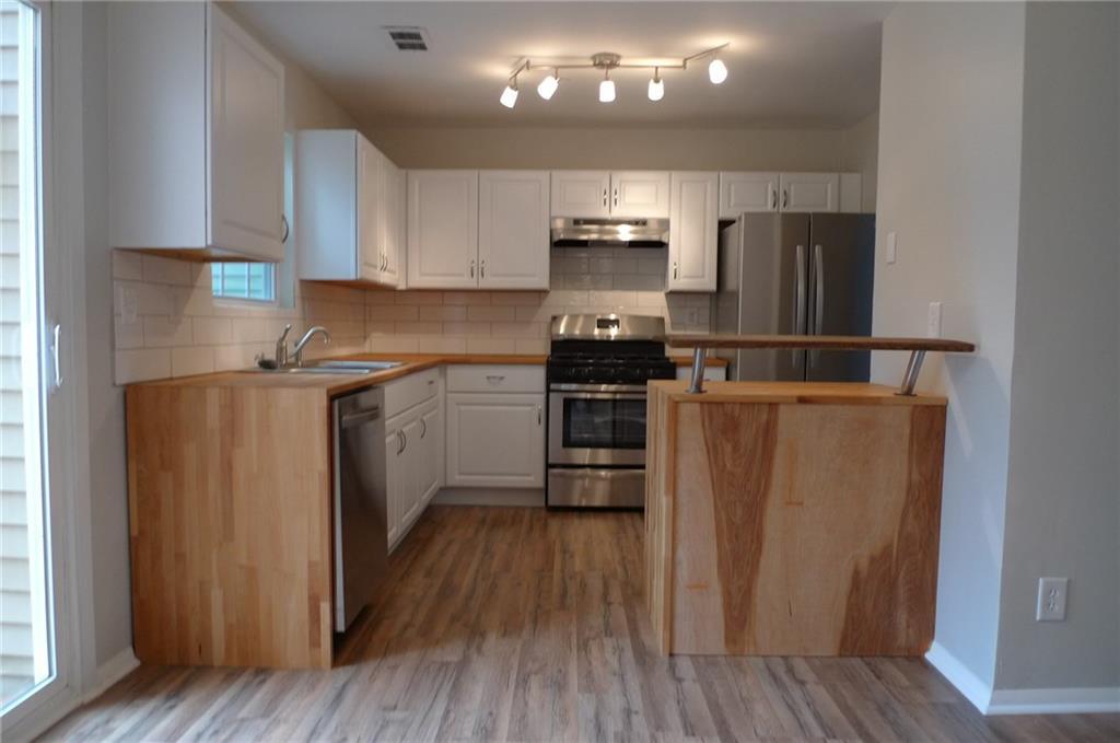 3944 Wolcott Cir., Doraville, GA 30340