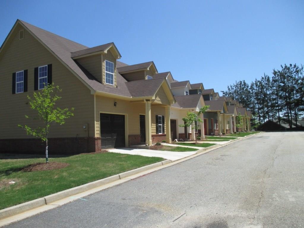 2870 Fox Wood Ln., Gainesville, GA 30504