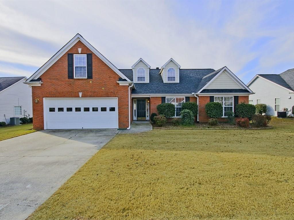 1072 Fairmont Park Dr., Dacula, GA 30019