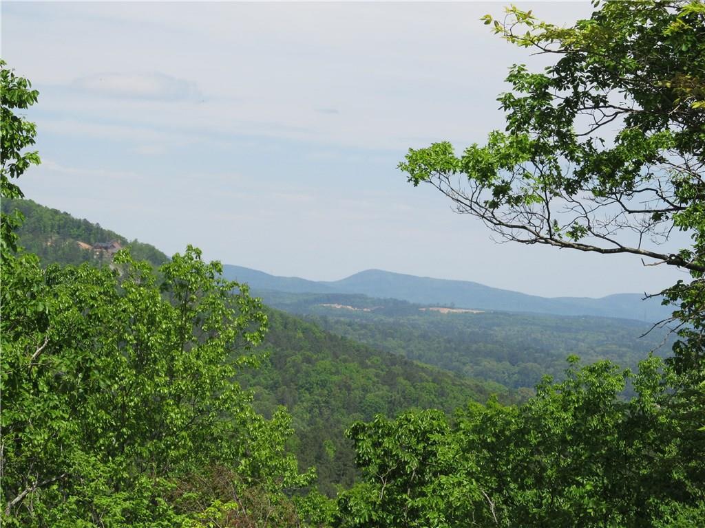 13 Arrow Mtn Dr., Cartersville, GA 30121