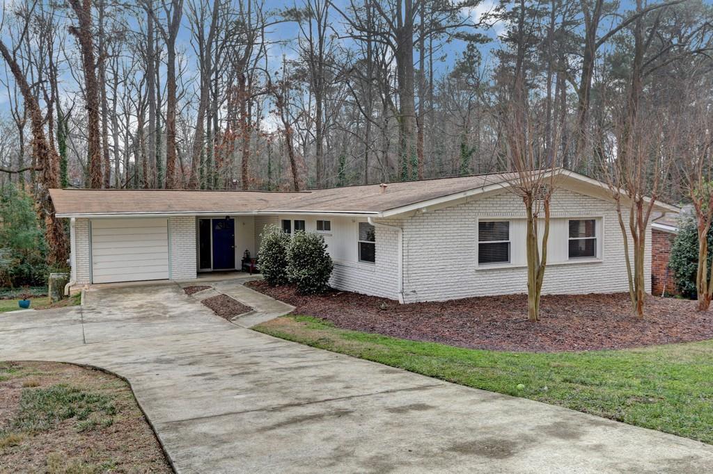 3648 Woodstream Cir., Brookhaven, GA 30319