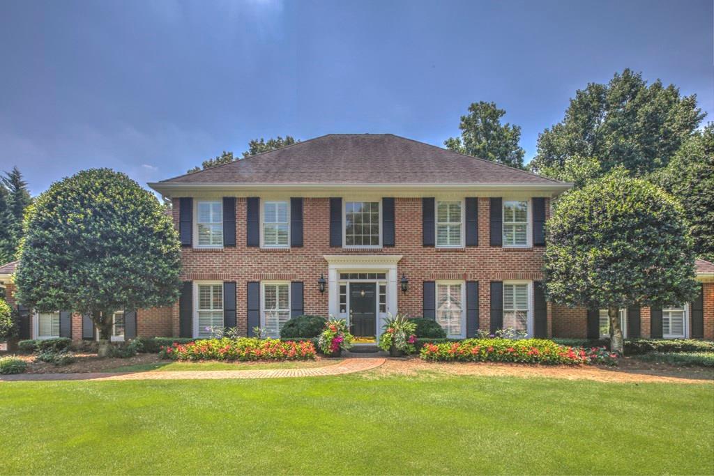 300 Cameron Ridge Dr., Sandy Springs, GA 30328