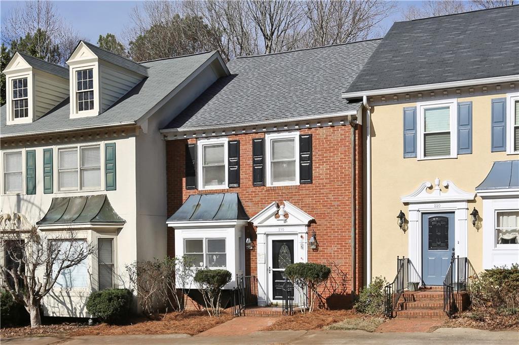 210 Brantley Rd., Atlanta, GA 30350