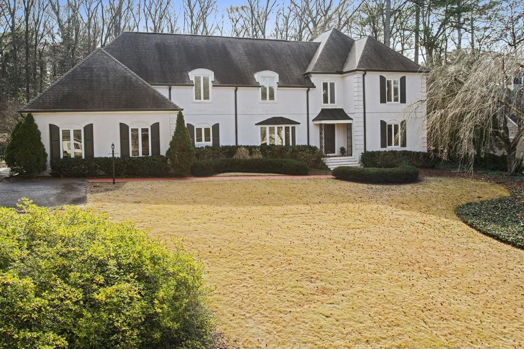 2886 Rivermeade Dr., Atlanta, GA 30327