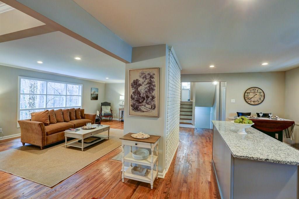 5164 Timber Tr., Atlanta, GA 30342