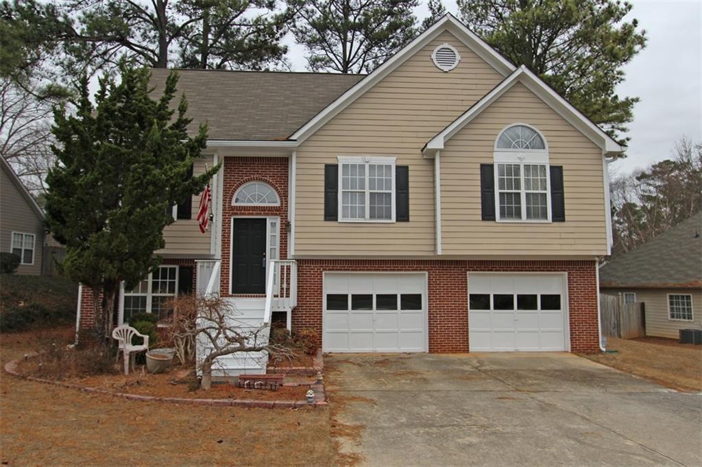 2636 English Oaks Ln., Kennesaw, GA 30144