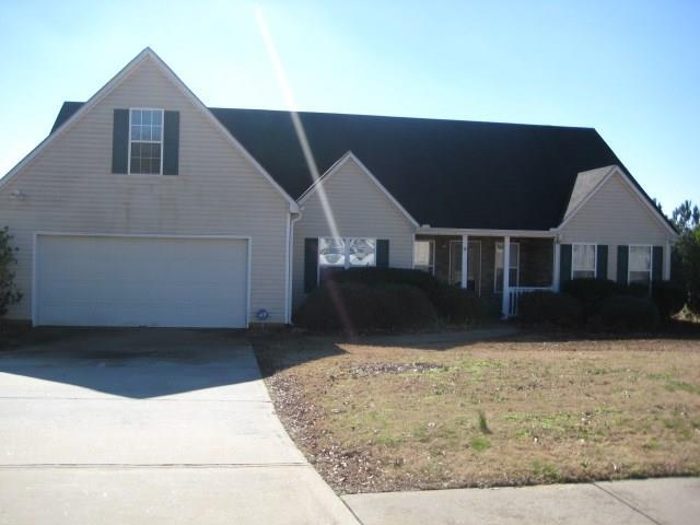 656 Stonecrest Dr., Loganville, GA 30052