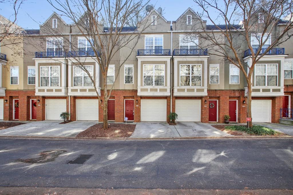 1131 Village Ct., Atlanta, GA 30316