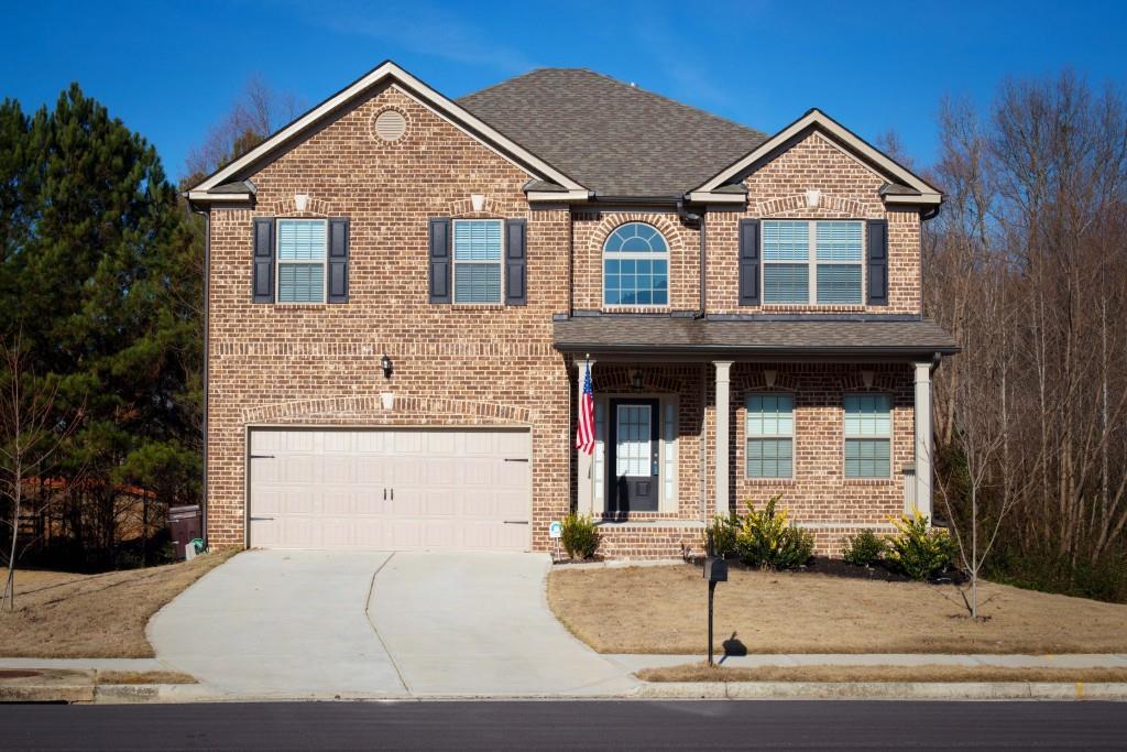 1526 Silver Mist Cir., Powder Springs, GA 30127