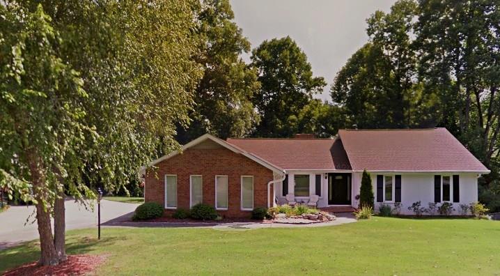 350 Saddle Creek Cir., Roswell, GA 30076