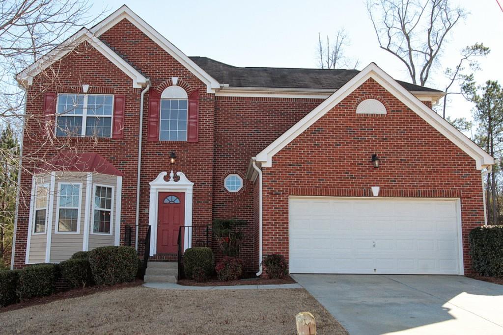 4100 Medlock Park Dr., Snellville, GA 30039