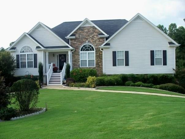 32 Dunleith Dr., Dallas, GA 30132