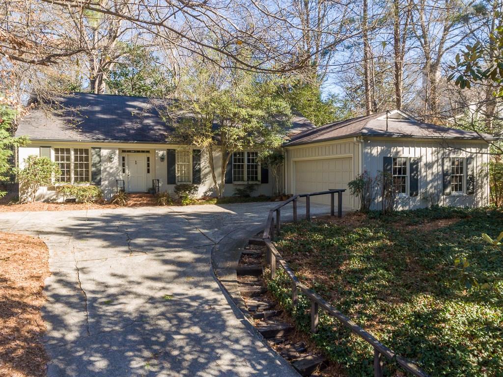 3370 Rockingham Dr., Atlanta, GA 30327