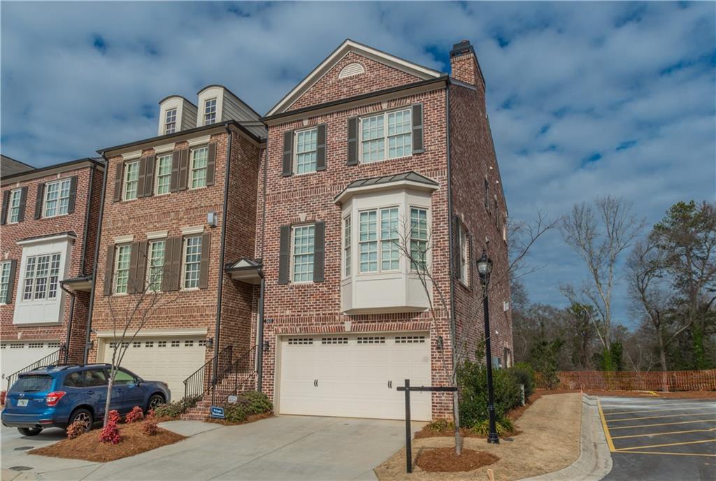 565 Rose Garden Ln., Alpharetta, GA 30009
