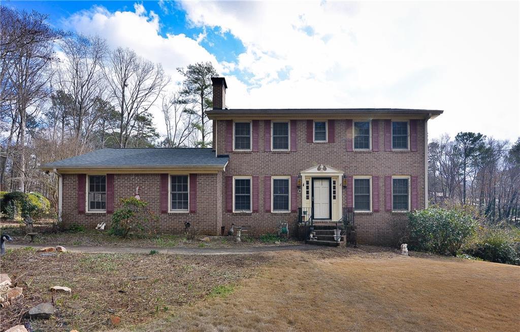 5042 Lakeview Ct., Lilburn, GA 30047