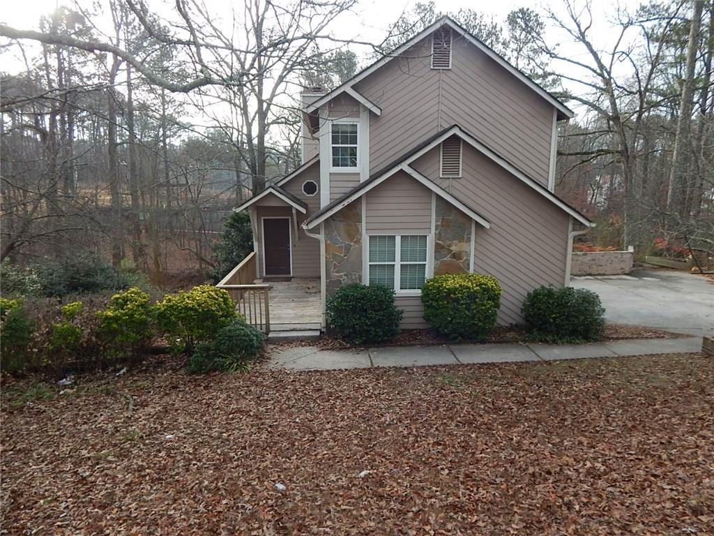 2715 Wildflower Ln., Snellville, GA 30039