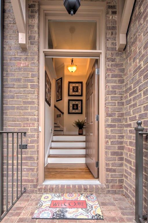 3346 Chestnut Woods Cir., Atlanta, GA 30340