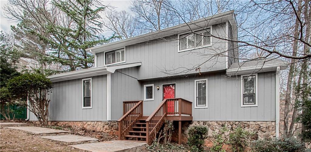 115 Little Ridge Rd., Berkeley Lake, GA 30096