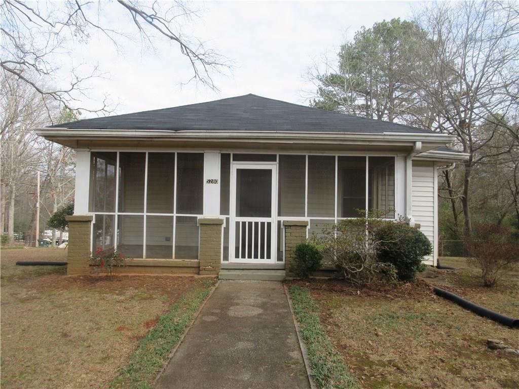 5280 Moore St., Stone Mountain, GA 30083