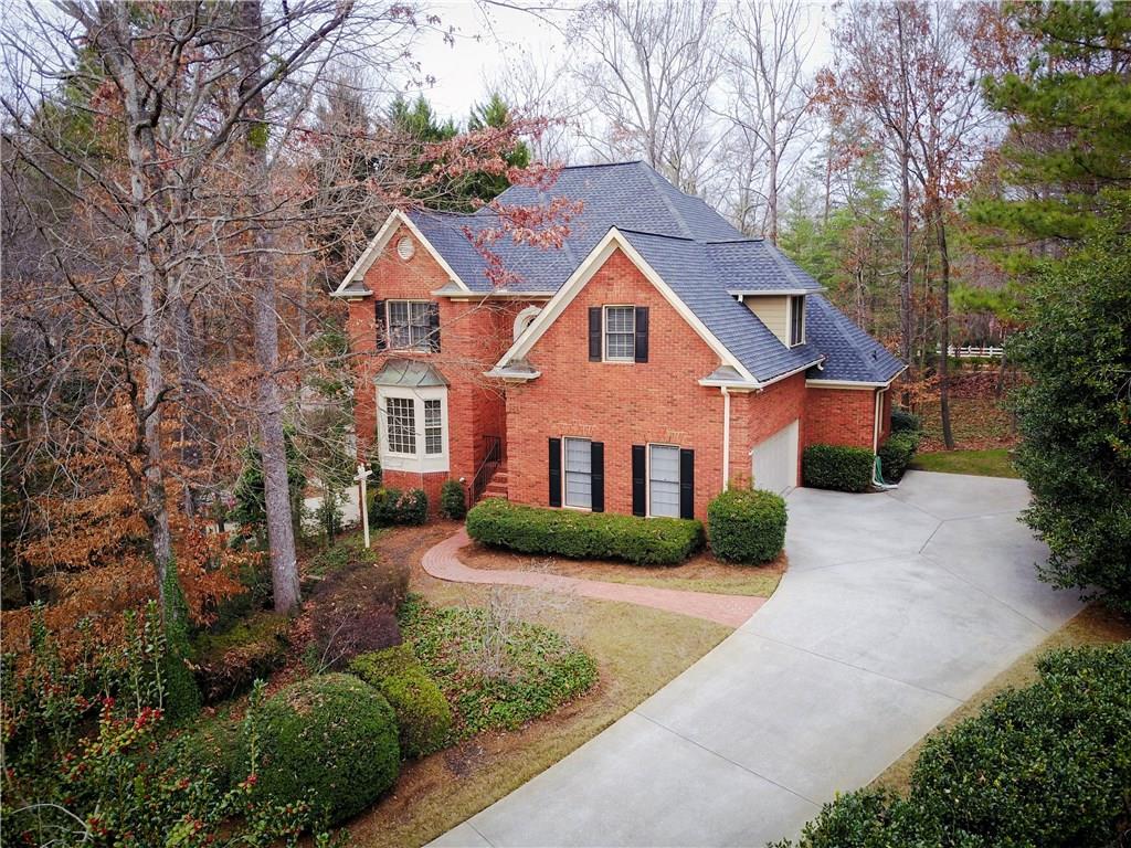 865 Stonehaven Ln., Alpharetta, GA 30005