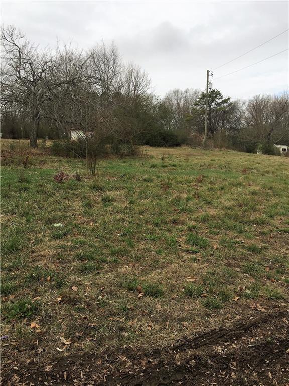 4142 Pine Ridge Ln., Acworth, GA 30102